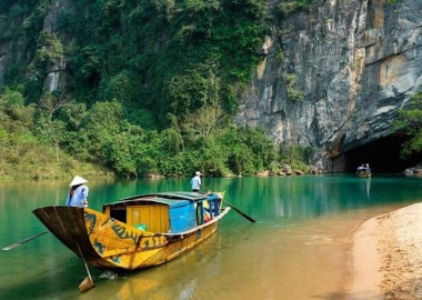 QUẢNG BÌNH - ĐỘNG PHONG NHA 